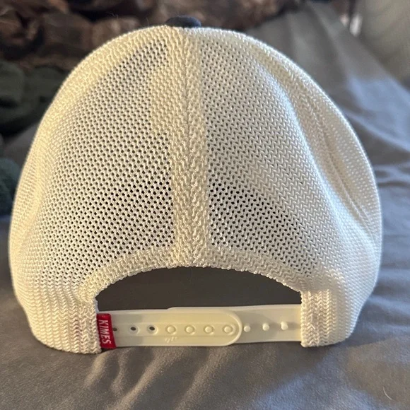 Kimes Ranch Cream Mesh Snapback Cap - Picture 2 of 3